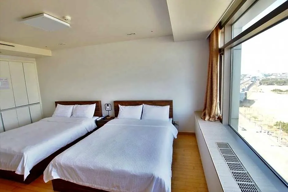 Airport Guesthouse Incheon 2*,  South Korea