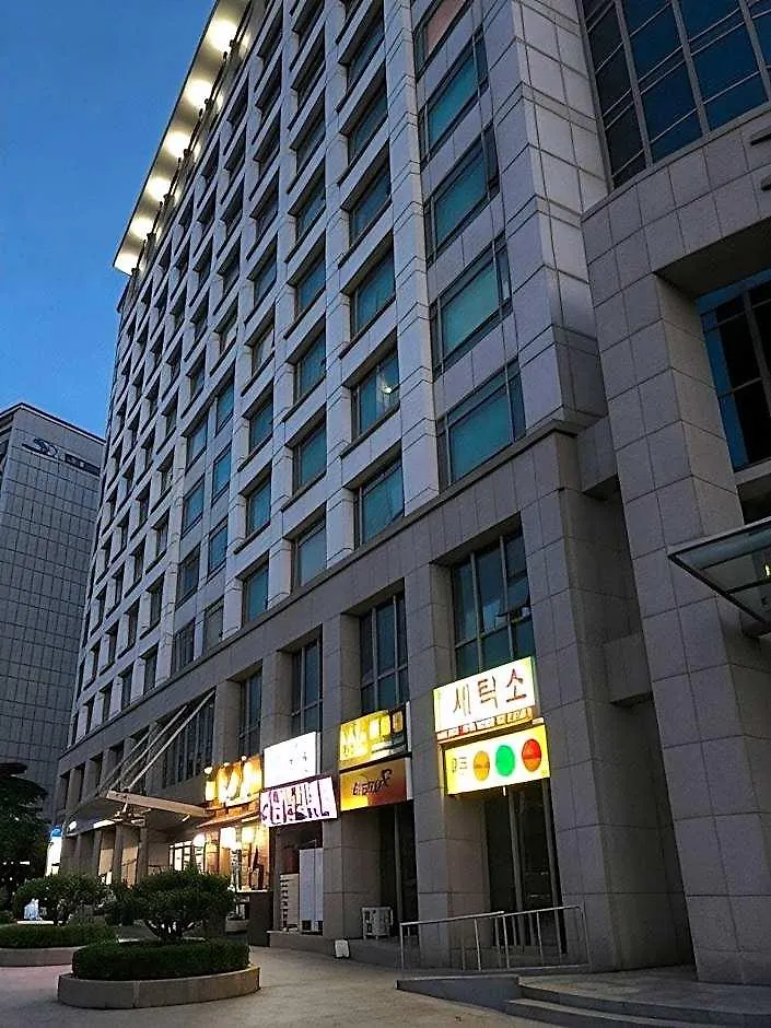 Airport Guesthouse Incheon 2*,