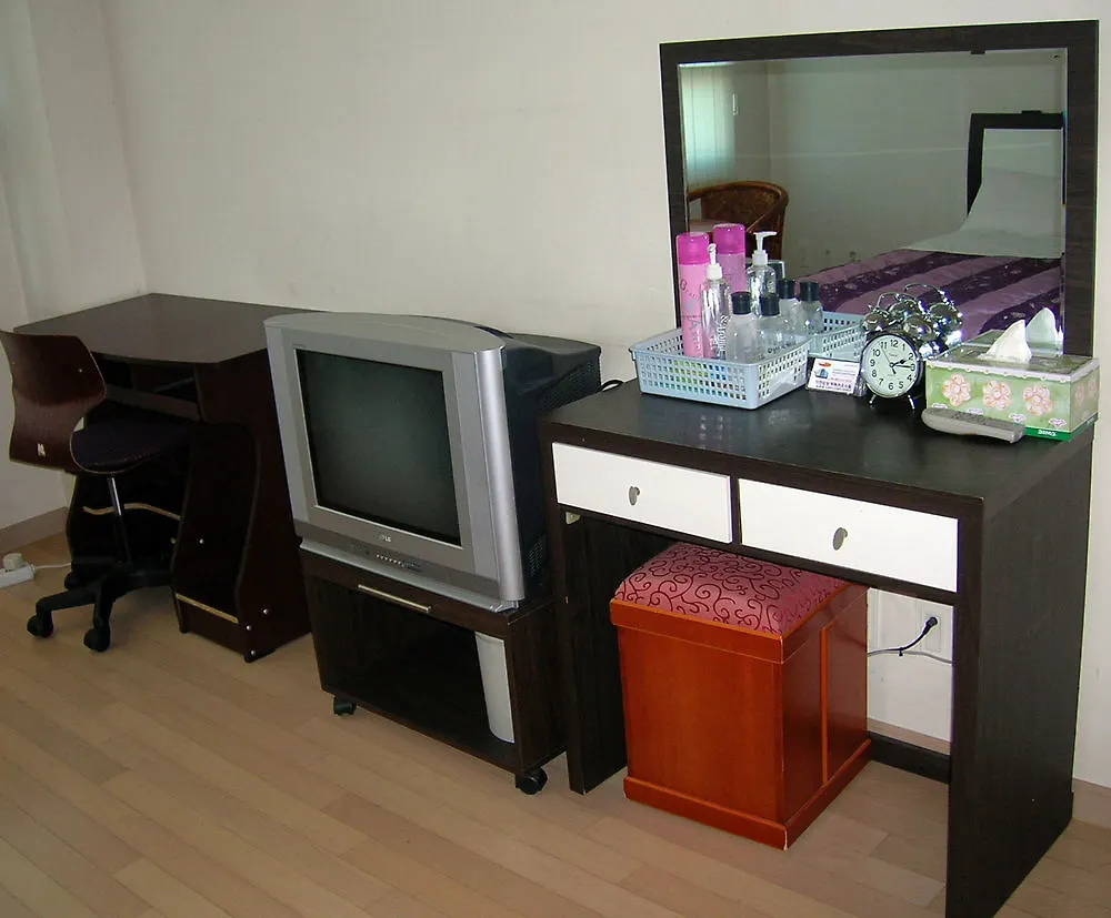 Airport Guesthouse インチョン広域市 2*,